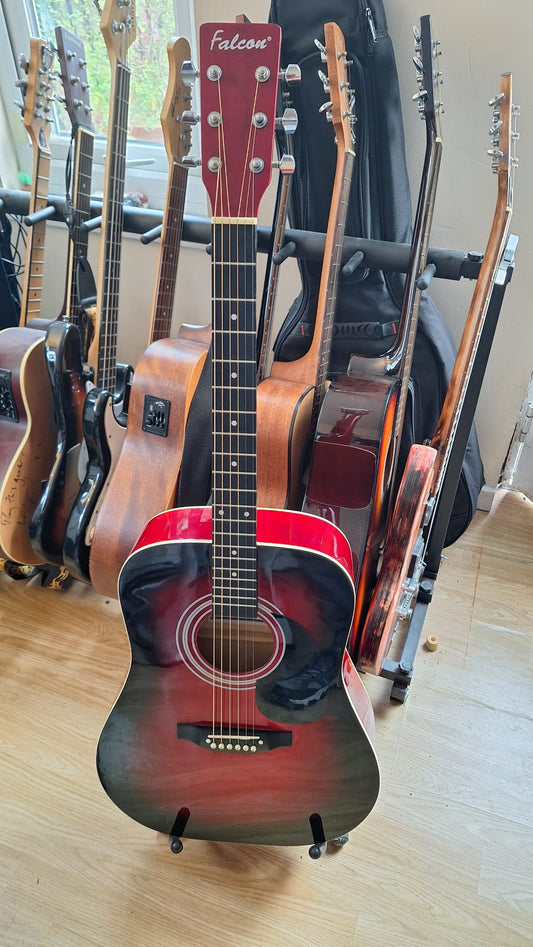 Falcon FG100R Acoustic Guitar                    Collection only from London RM8 area